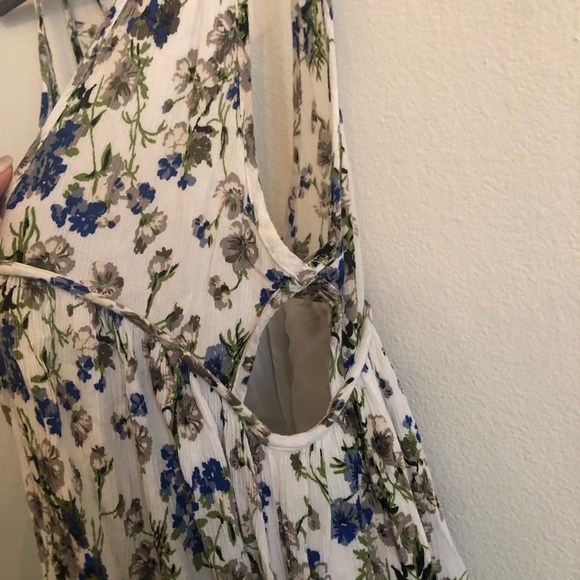 FLORAL SUMMER/SPRING MINI DRESS - Picture 2 of 3